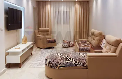 Apartment - 3 Bedrooms - 2 Bathrooms for sale in Camp Chezar - Hay Wasat - Alexandria