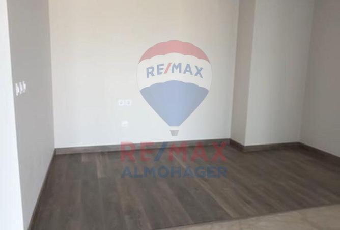 8525115 - Property Image 2