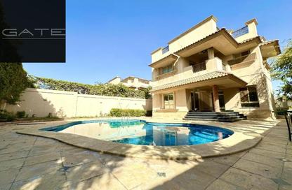Villa - 7 Bedrooms - 7 Bathrooms for sale in Royal City - Sheikh Zayed Compounds - Sheikh Zayed City - Giza