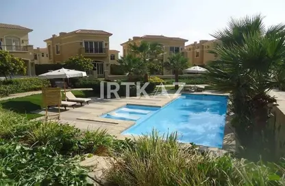 Townhouse - 3 Bedrooms - 3 Bathrooms for sale in Stone Park - 5th Settlement Compounds - The 5th Settlement - New Cairo City - Cairo