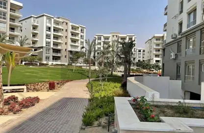 Apartment - 1 Bedroom - 1 Bathroom for sale in Hyde Park - New Cairo City - Cairo