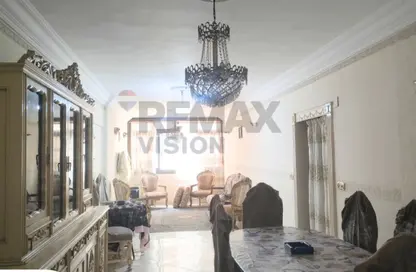 Apartment - 2 Bedrooms - 1 Bathroom for rent in Winget st. - Bolkly - Hay Sharq - Alexandria