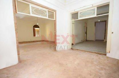 Apartment - 4 Bedrooms - 1 Bathroom for sale in Al Aashi St. - Sporting - Hay Sharq - Alexandria
