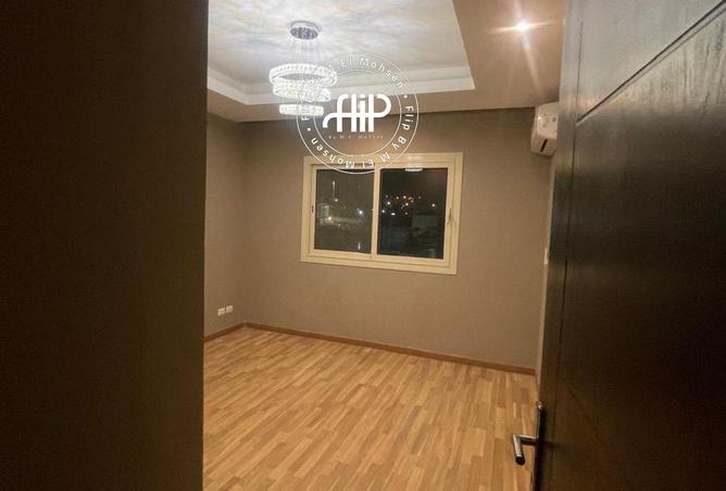 94098925 - Property Image 3