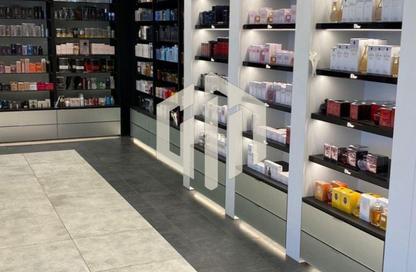 Shop - Studio - 2 Bathrooms for sale in One Golden Square Mall - The 5th Settlement - New Cairo City - Cairo Shop - Studio - 2 Bathrooms for sale in One Golden Square Mall - The 5th Settlement - New Cairo City - Cairo
