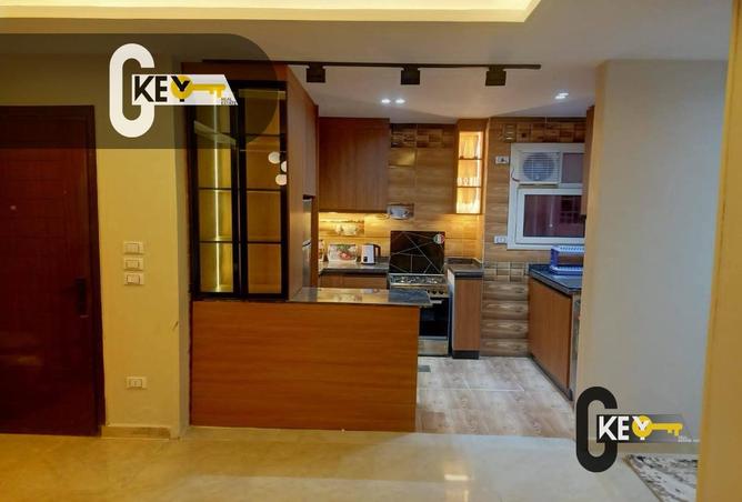 72720987 - Property Image 3