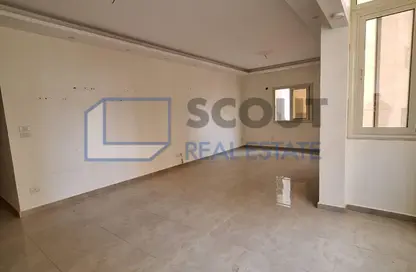 Apartment - 3 Bedrooms - 3 Bathrooms for sale in North Lotus - El Lotus - New Cairo City - Cairo