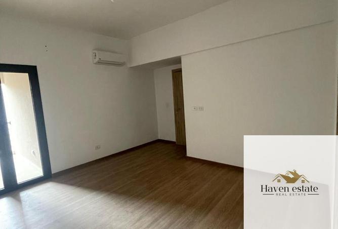 100931687 - Property Image 3