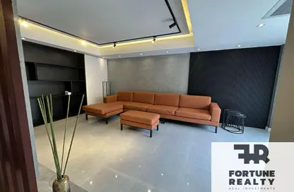 Villa - 4 Bedrooms - 5 Bathrooms for rent in La Terra - South Investors Area - New Cairo City - Cairo