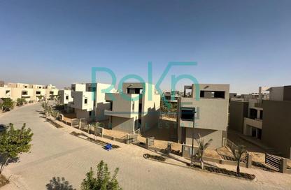 فيلا - 4 - 4 للبيع في ذا كراون - طريق مصر اسكندرية الصحراوي - مدينة 6 أكتوبر - الجيزة