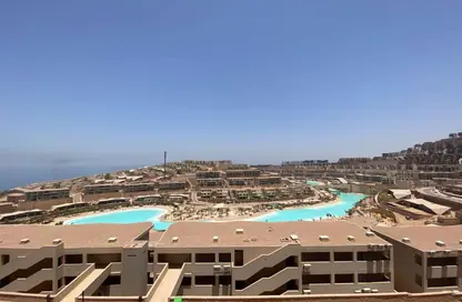 دوبلكس - 3 غرف نوم - 3 حمامات للبيع في المونت جلاله - العين السخنة - السويس