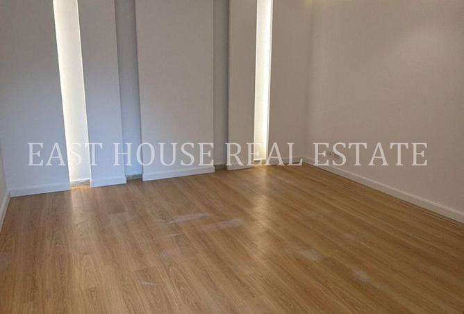 57252133 - Property Main Image