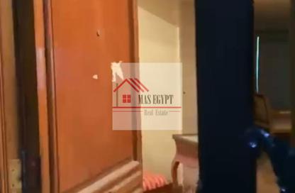 شقة - 3 غرف نوم - 3 حمامات للبيع في شارع محي الدين أبو العز - المهندسين - الجيزة