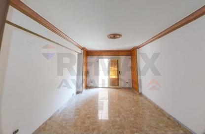 Apartment - 3 - 1 for sale in Tiba St. - Cleopatra - Hay Sharq - Alexandria