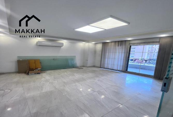 8709833 - Property Main Image