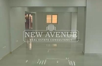 Office Space - 2 Bedrooms - 1 Bathroom for rent in Makram Ebeid St. - 6th Zone - Nasr City - Cairo Office Space - 2 Bedrooms - 1 Bathroom for rent in Makram Ebeid St. - 6th Zone - Nasr City - Cairo