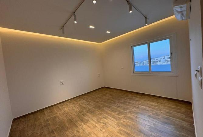 57484573 - Property Image 3