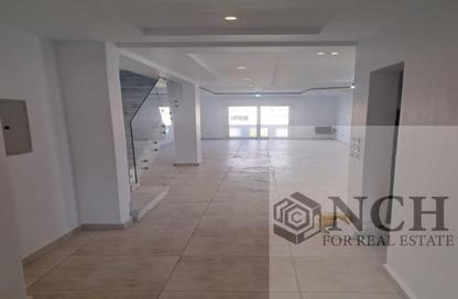 iVilla - 3 Bedrooms - 4 Bathrooms for sale in Mountain View Hyde Park - 5th Settlement Compounds - The 5th Settlement - New Cairo City - Cairo