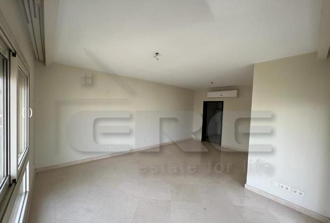 56242120 - Property Main Image