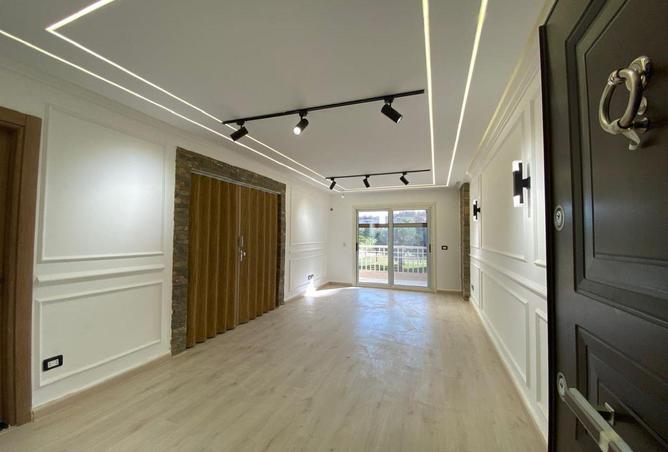 55504331 - Property Image 2