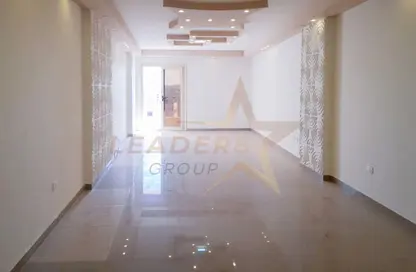 Apartment - 3 Bedrooms - 2 Bathrooms for rent in Kafr Abdo St. - Kafr Abdo - Roushdy - Hay Sharq - Alexandria