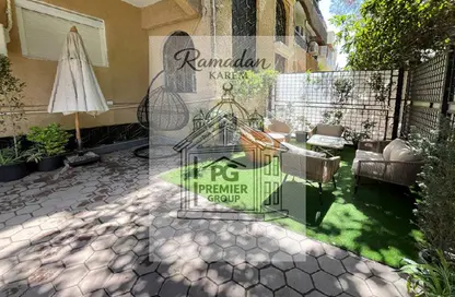 Apartment - 2 Bedrooms - 2 Bathrooms for sale in Sarayat Al Maadi - Hay El Maadi - Cairo