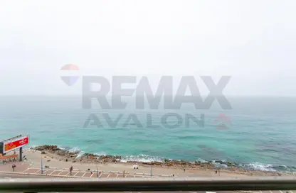 Apartment - 3 Bedrooms - 4 Bathrooms for sale in Camp Chezar - Hay Wasat - Alexandria