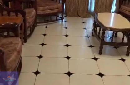 Apartment - 3 Bedrooms - 3 Bathrooms for sale in Al Laselky St. - El Laselky - New Maadi - Hay El Maadi - Cairo