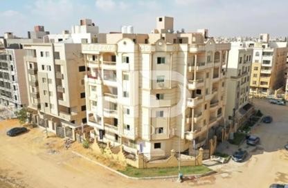 Apartment - 3 Bedrooms - 3 Bathrooms for sale in Bait Alwatan - The 5th Settlement - New Cairo City - Cairo