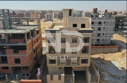 Apartment - 3 Bedrooms - 3 Bathrooms for sale in Bait Alwatan - The 5th Settlement - New Cairo City - Cairo
