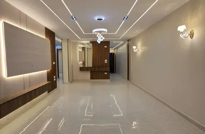 شقة - 3 غرف نوم - 2 حمامات للبيع في حدائق الاهرام - الجيزة شقة - 3 غرف نوم - 2 حمامات للبيع في حدائق الاهرام - الجيزة