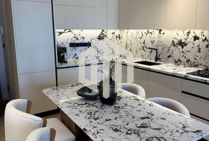 56002345 - Property Image 3