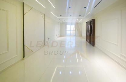 Apartment - 3 Bedrooms - 2 Bathrooms for sale in Tharwat - Hay Sharq - Alexandria