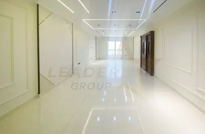شقة - 3 غرف نوم - 2 حمامات للبيع في ثروت - حي شرق - الاسكندرية