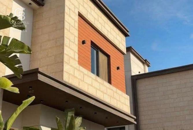 8652190 - Property Image 3