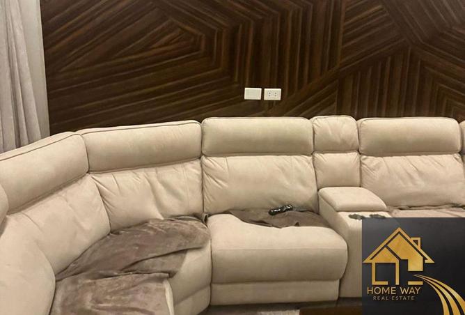 98549630 - Property Main Image