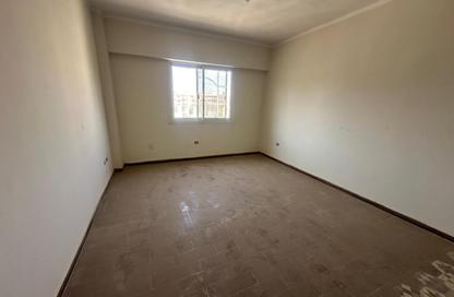 Apartment - 3 Bedrooms - 2 Bathrooms for sale in Al Thaqafa Square - 9th District - Obour City - Qalyubia