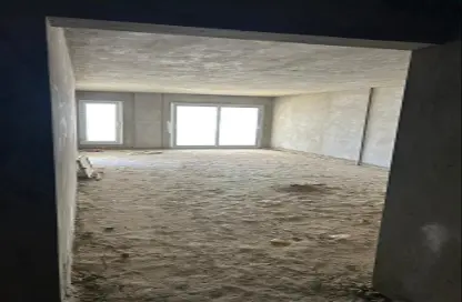 Apartment - 3 Bedrooms - 3 Bathrooms for sale in Hyde Park - New Cairo City - Cairo