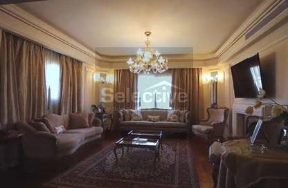 شقة - 5 غرف نوم - 5 حمامات للبيع في شارع جابر بن حيان - الدقي - الجيزة