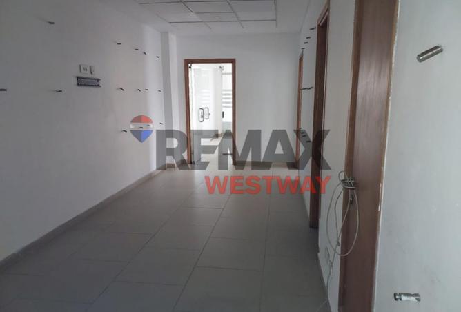 57503176 - صورة العقار 3