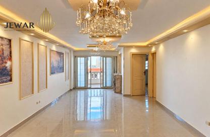Apartment - 3 - 1 for sale in Al Hilton St. - Smouha - Hay Sharq - Alexandria