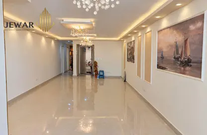 Apartment - 3 Bedrooms - 1 Bathroom for sale in Al Hilton St. - Smouha - Hay Sharq - Alexandria Apartment - 3 Bedrooms - 1 Bathroom for sale in Al Hilton St. - Smouha - Hay Sharq - Alexandria