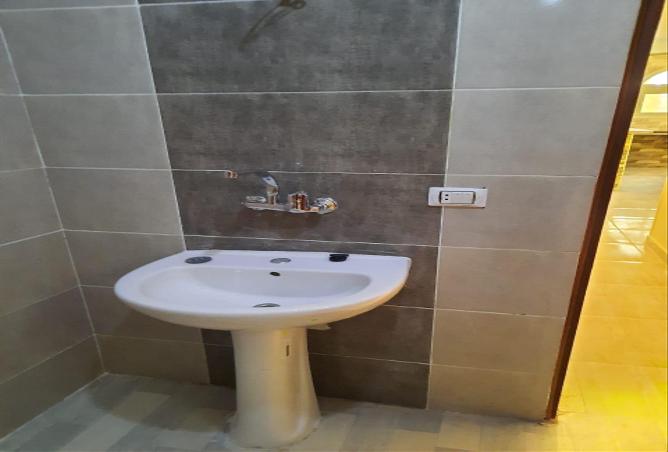 8666712 - Property Main Image