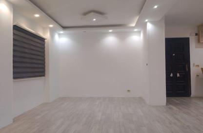Apartment - 2 Bedrooms - 1 Bathroom for sale in Hassan Sadek St. - El Korba - Heliopolis - Masr El Gedida - Cairo