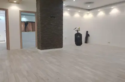 شقة - 2 غرف نوم - 1 حمام للبيع في شارع حسن صادق - الكوربة - مصر الجديدة - القاهرة