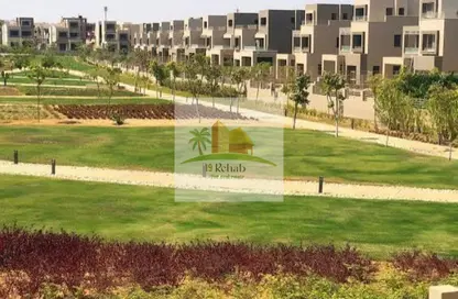 Villa - 4 Bedrooms - 3 Bathrooms for sale in Palm Hills New Cairo - 5th Settlement Compounds - The 5th Settlement - New Cairo City - Cairo