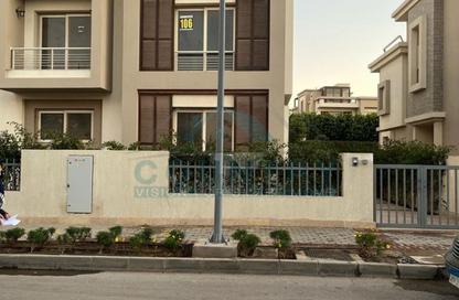 فيلا - 5 غرف نوم - 7 حمامات للايجار في كايرو فيستيفال سيتى - المستثمرين الشمالية - مدينة القاهرة الجديدة - القاهرة