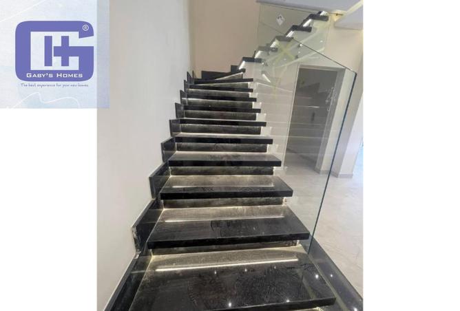 8664600 - Property Image 2