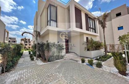 Villa - 4 - 4 for sale in Sodic East - 6th District - New Heliopolis - Cairo