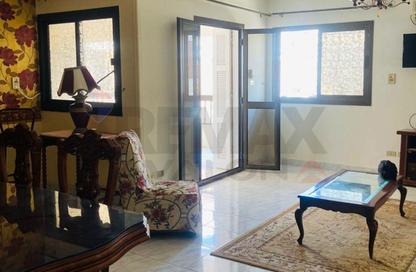 Apartment - 3 Bedrooms - 2 Bathrooms for sale in Al Maamoura - Hay Than El Montazah - Alexandria